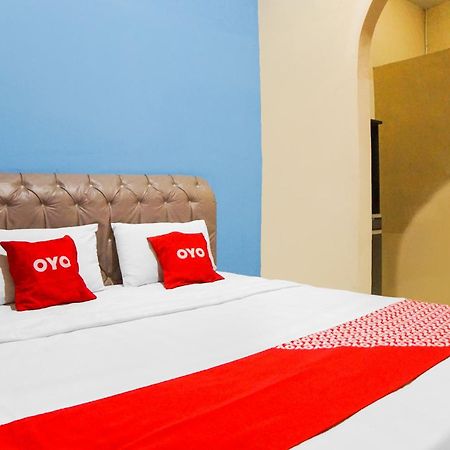 Oyo 92076 Sky Residence Cengkeh Medan Eksteriør bilde