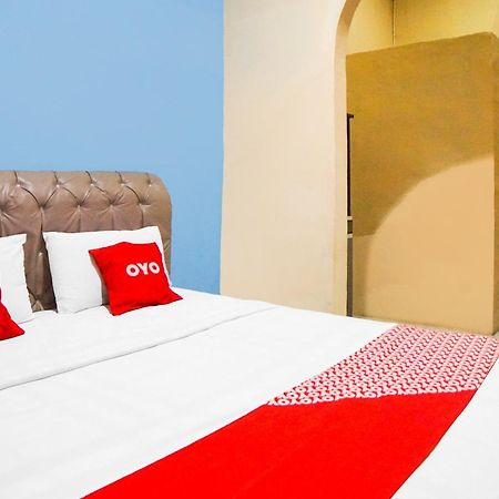 Oyo 92076 Sky Residence Cengkeh Medan Eksteriør bilde