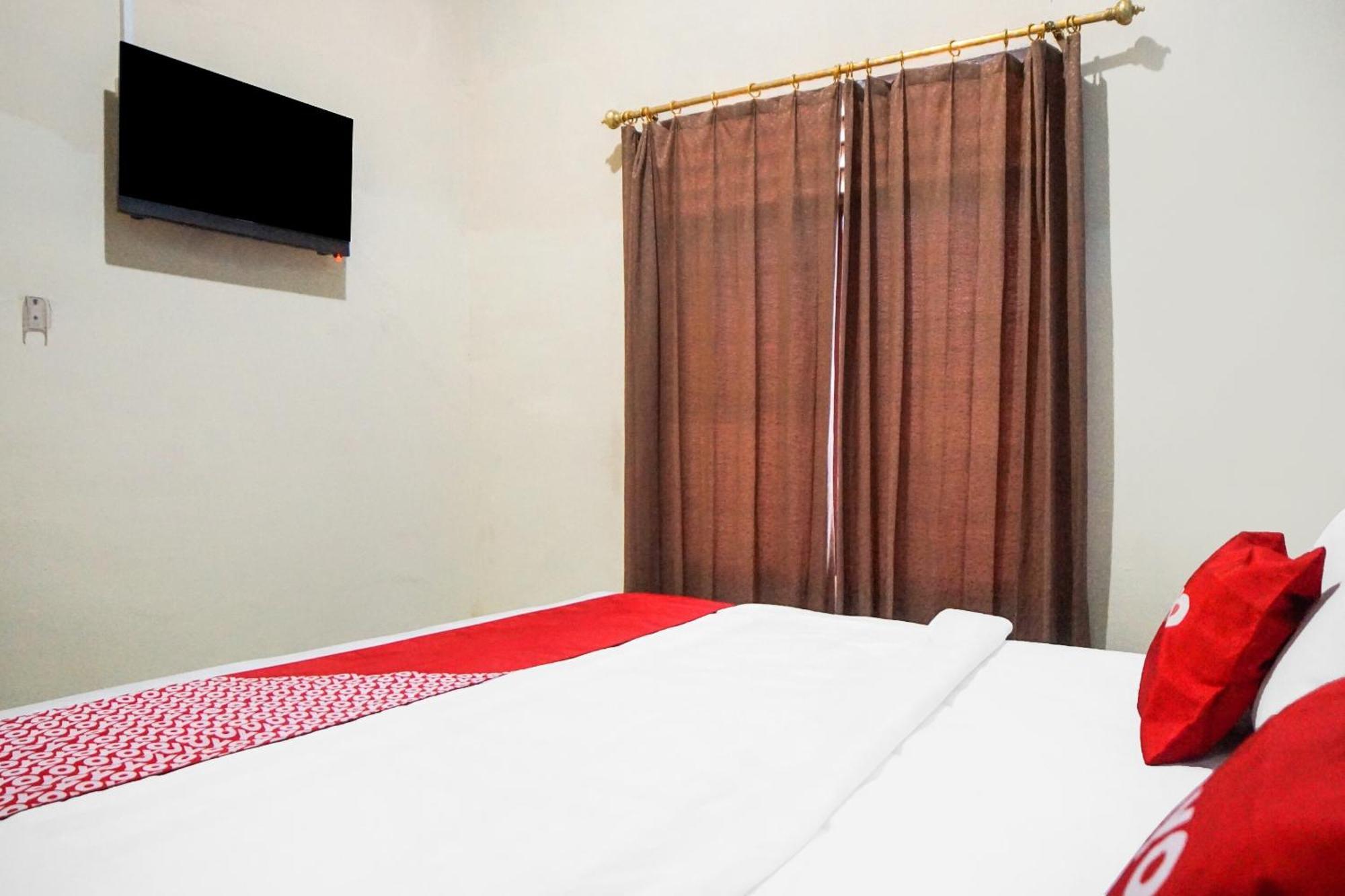 Oyo 92076 Sky Residence Cengkeh Medan Eksteriør bilde