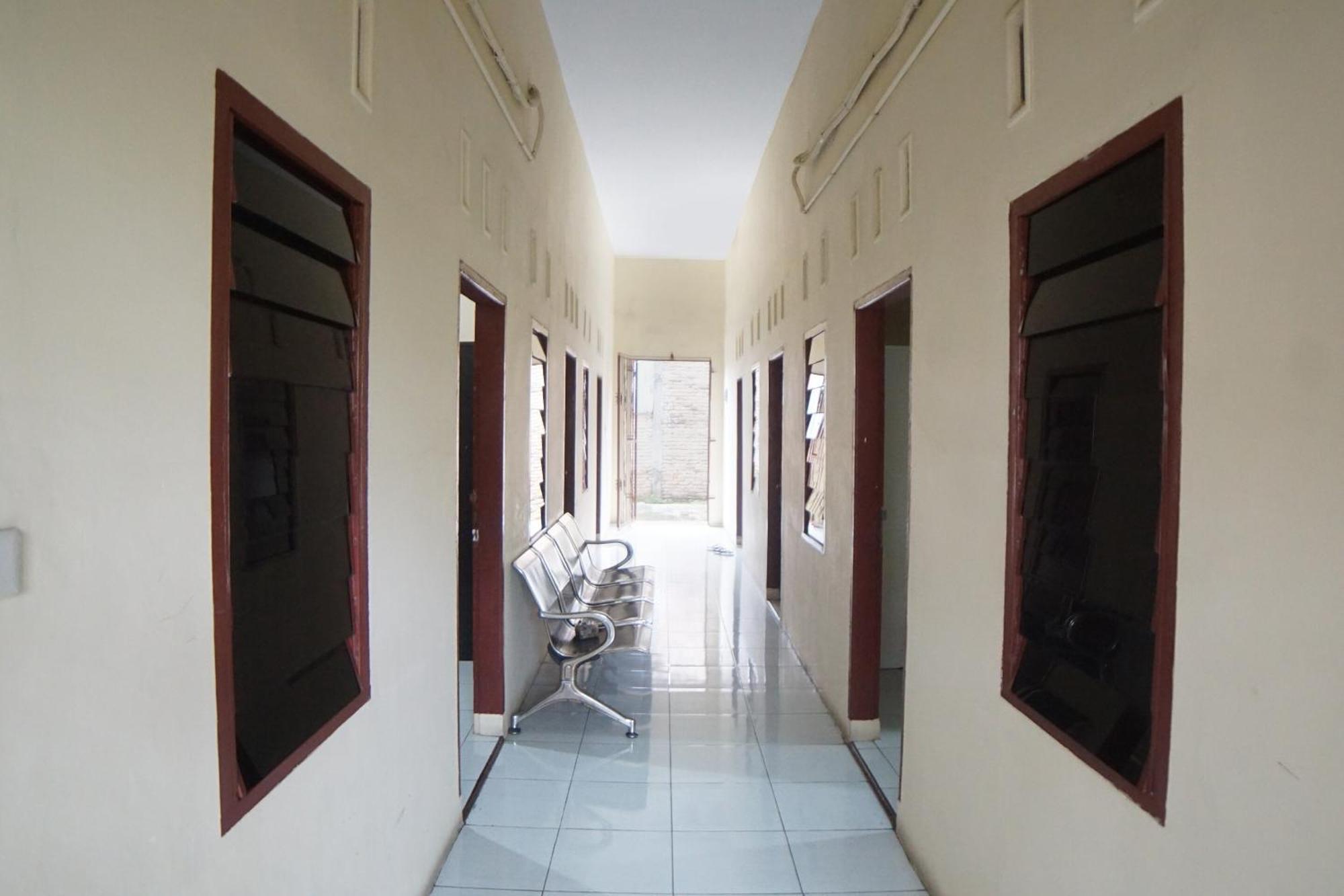 Oyo 92076 Sky Residence Cengkeh Medan Eksteriør bilde
