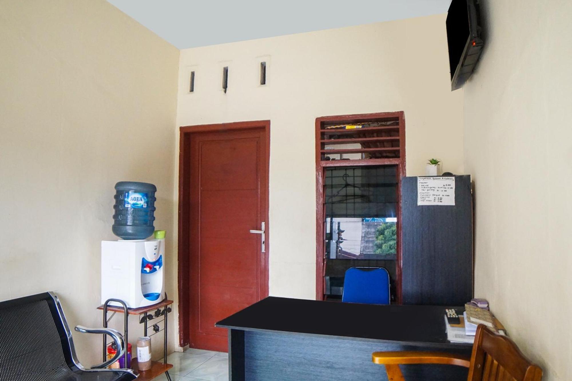 Oyo 92076 Sky Residence Cengkeh Medan Eksteriør bilde
